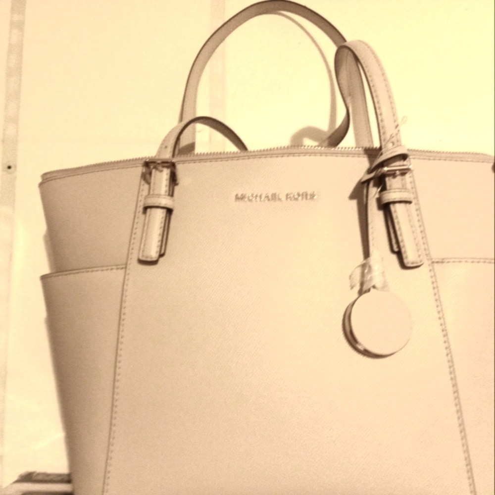 MICHAEL KORS | Cream Tote Purse 👜NWT